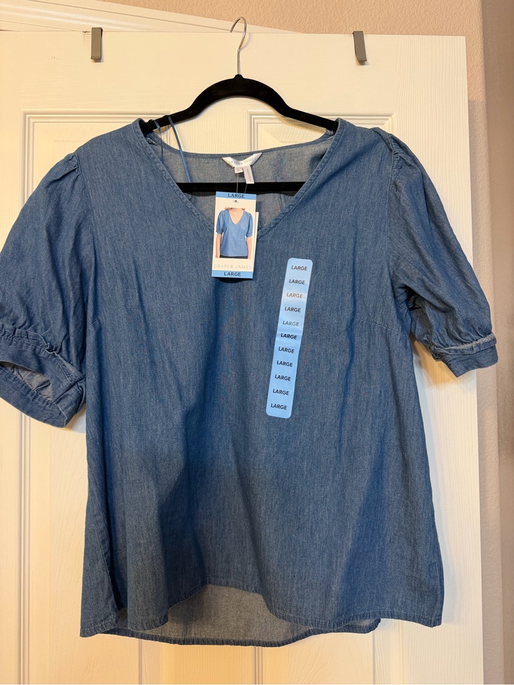 Draper James Chambray Blue V-Neck Puff Sleeve Top